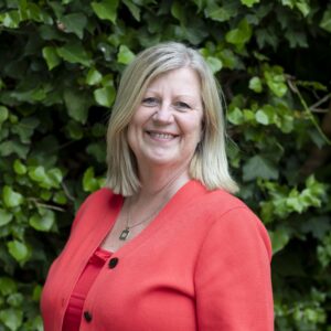 Headshot of fractional People Director Gill Watcham